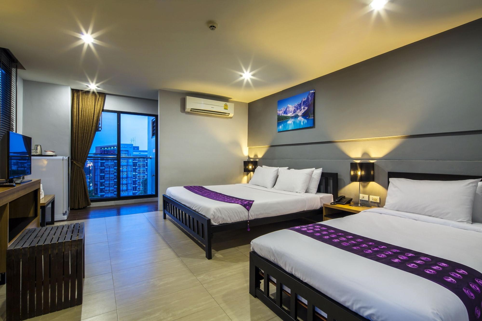 Livotel Hotel Lat Phrao Bangkok Exterior foto